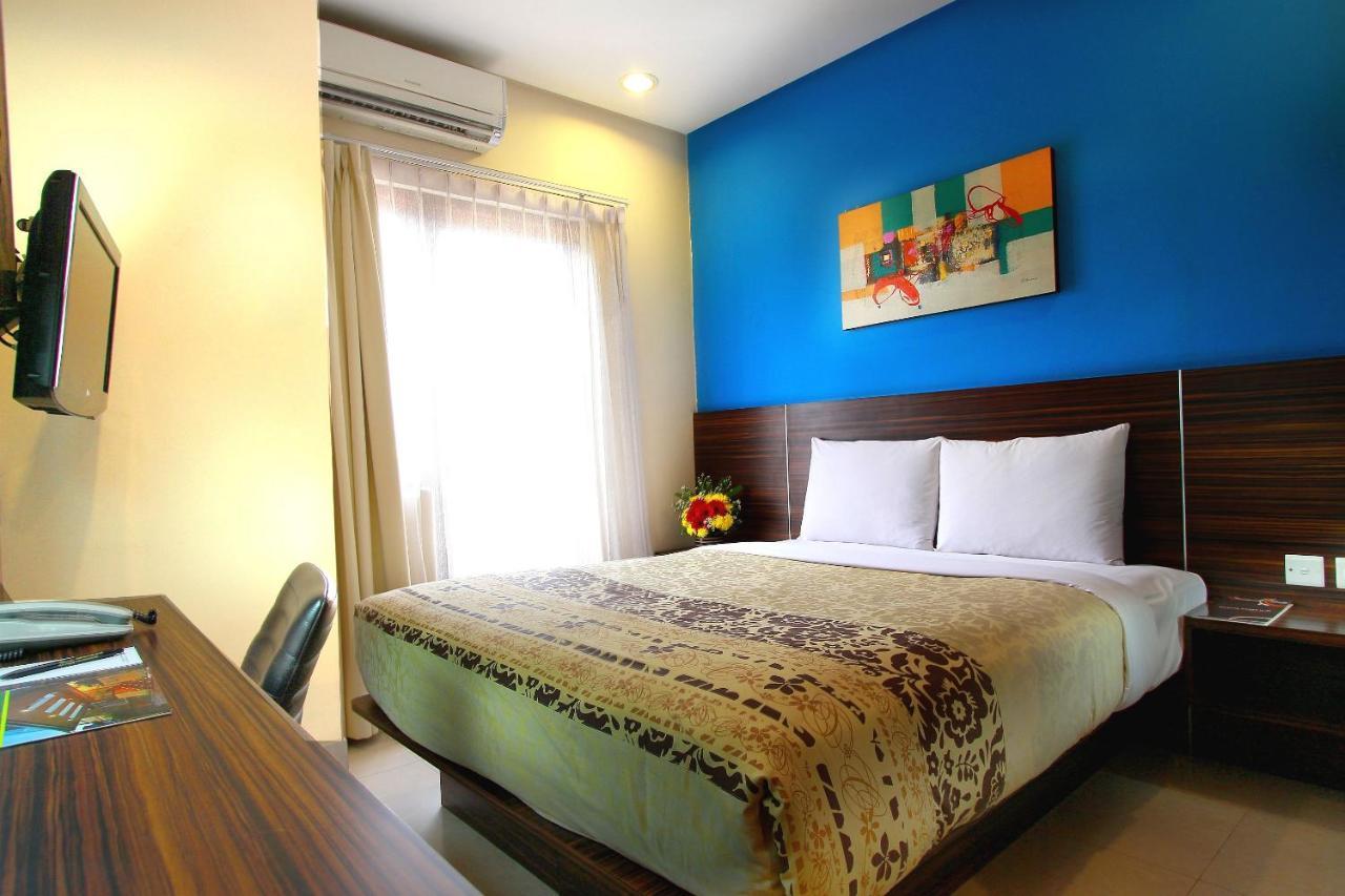 Hotel Prasada Mansion Sudirman Yakarta Exterior foto