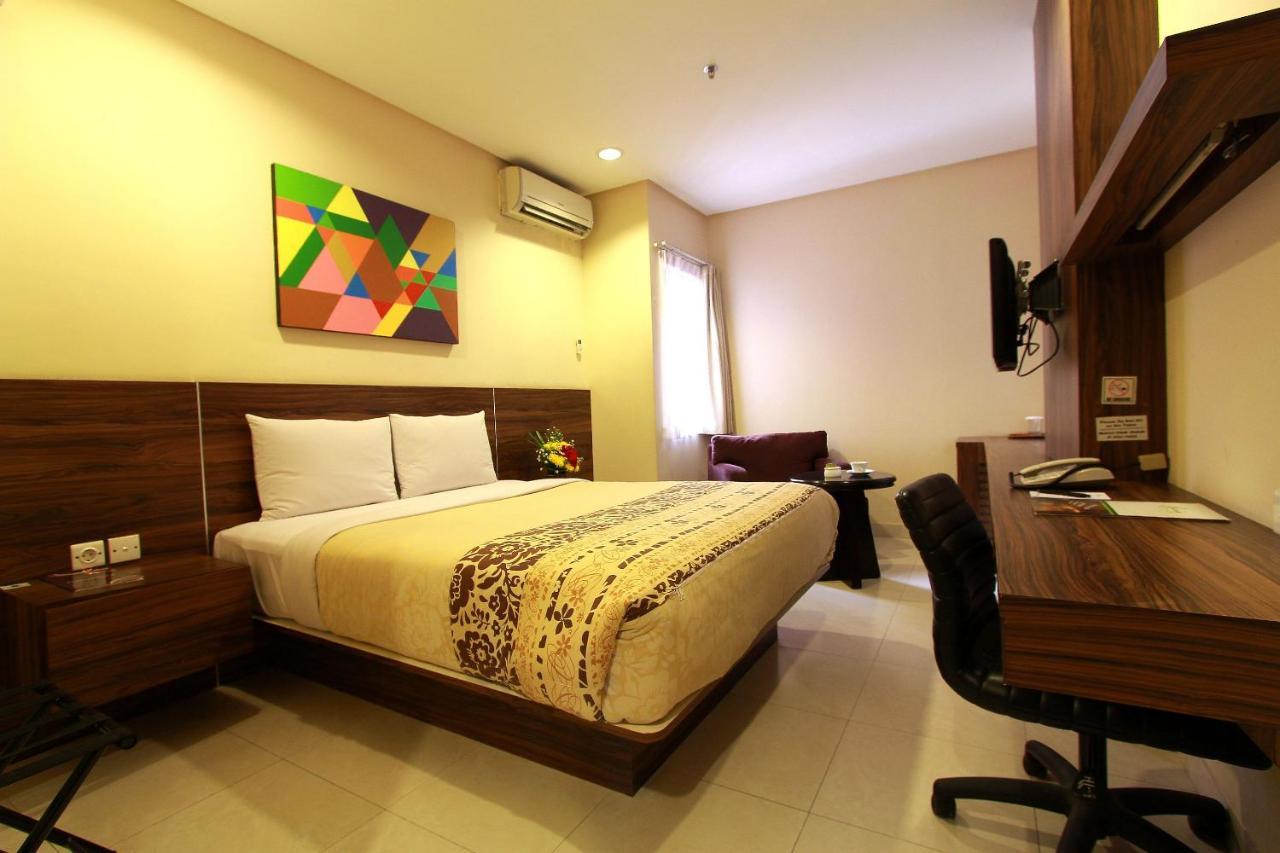 Hotel Prasada Mansion Sudirman Yakarta Exterior foto