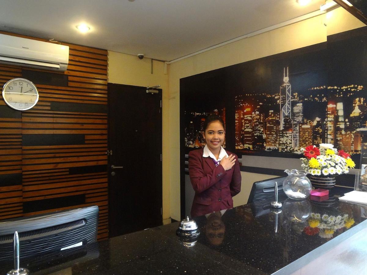 Hotel Prasada Mansion Sudirman Yakarta Exterior foto