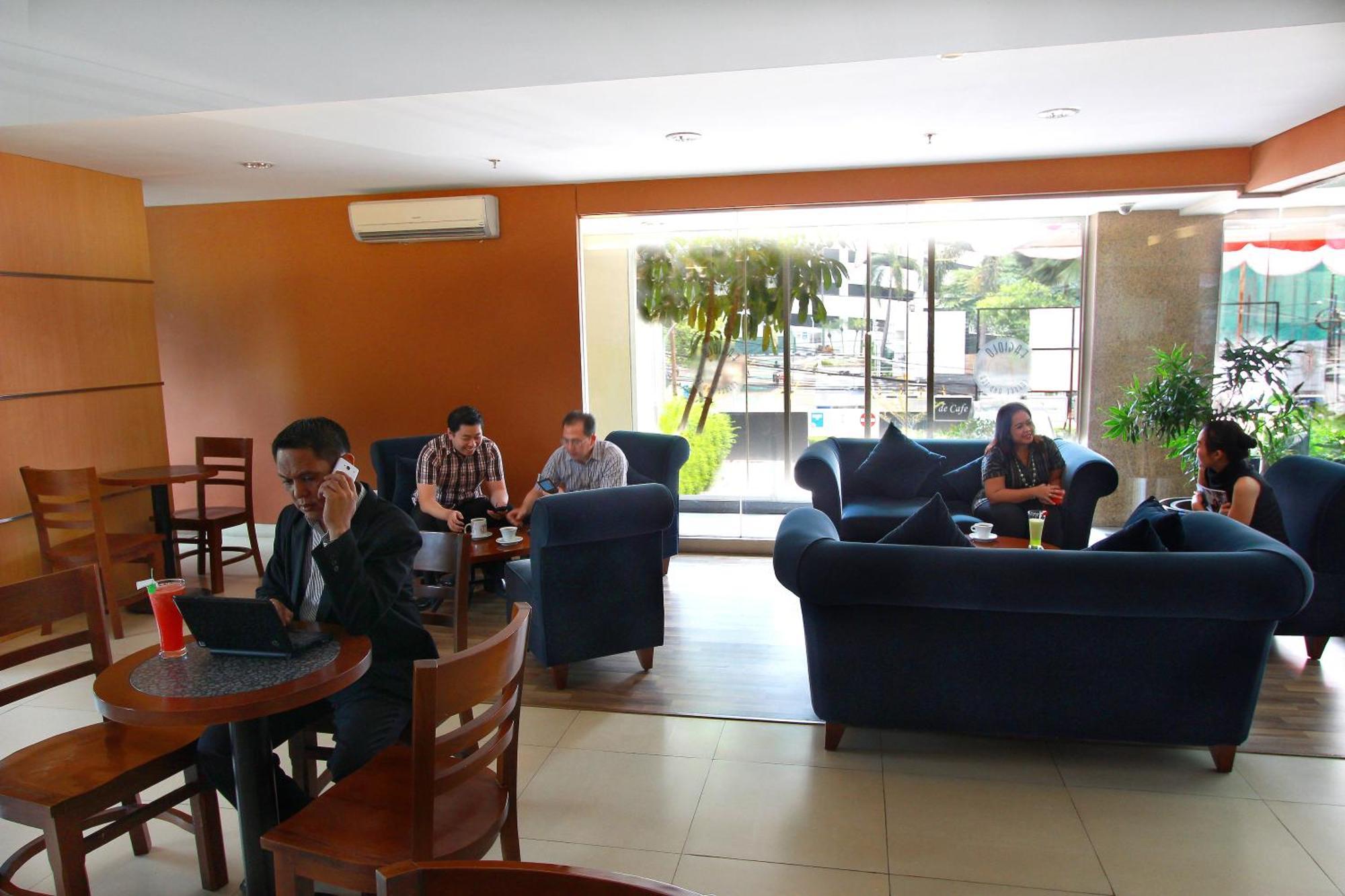 Hotel Prasada Mansion Sudirman Yakarta Exterior foto